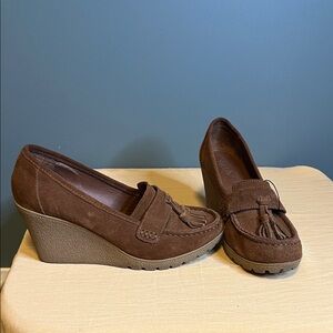 MIA Brown Suede Tassel Wedge Loafers
